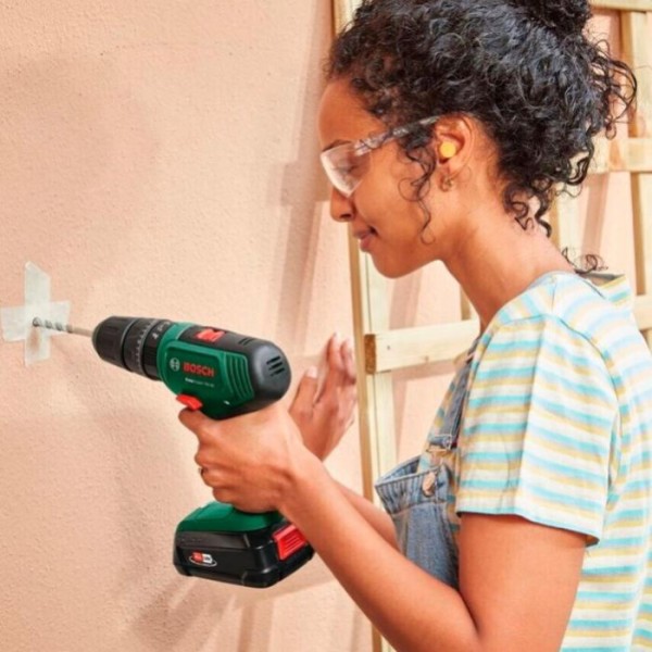 Аккумуляторная ударная дрель-шуруповерт Bosch EasyImpact 18V-40 1,5Аг с зарядным устройством (06039D8101) - фото №2