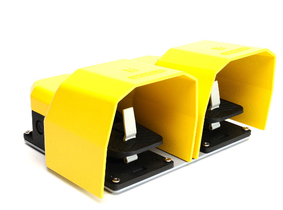 Педаль Emas PDKA22GG10