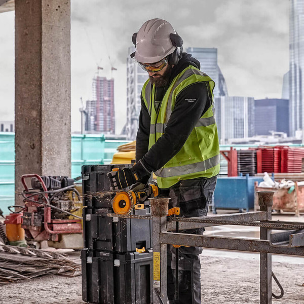 Угловая аккумуляторная бесщеточная шлифмашина DeWALT DCG418N Flexvolt XR Li-lon 54В Ø125мм 9000об/мин - фото №3