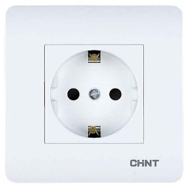 Розетка Chint NEW3 с заземлением белая (715389)