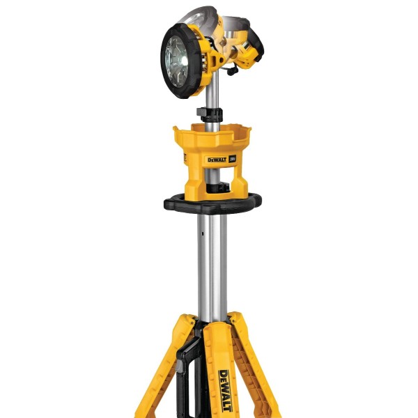Акумуляторний ліхтар DeWALT DCL079 3000 Лм 18В 7,4 кг на штативі - фото №3
