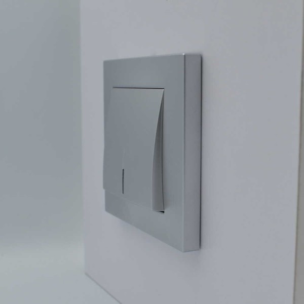 Вимикач ELBI ZENA Silverline сірий металік 1кл з підсвіткою без рамки ( 609-011000-201 ) - фото №4