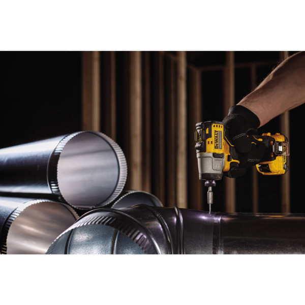 Безщітковий акумуляторний шуруповерт DeWALT DCF801N 12В - фото №5