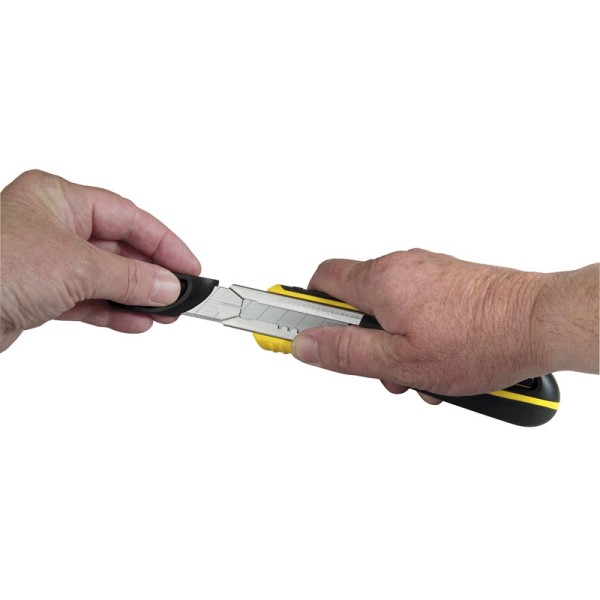 Кассетный нож Stanley FatMax Cartridge 18х180мм - фото №4