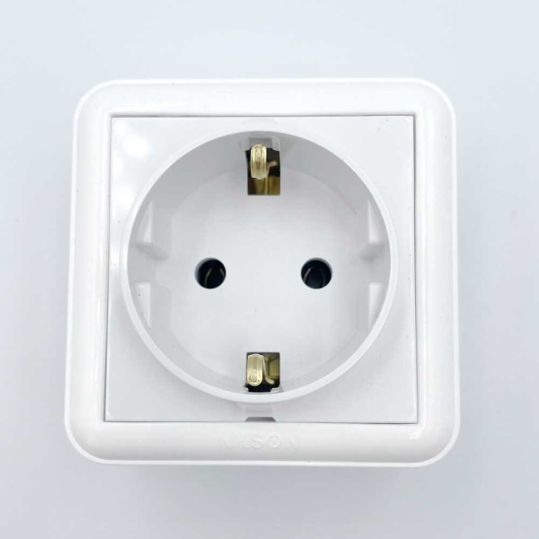 Розетка Nilson Unique біла 1-на з заземленням ( 28111017 ) - фото №1
