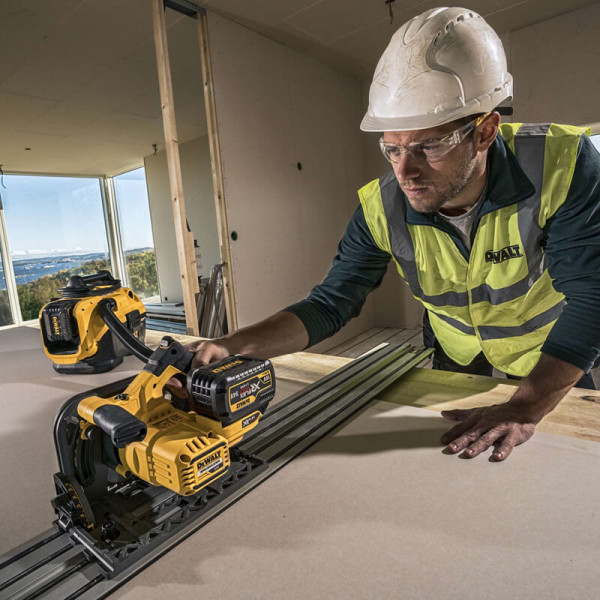 Аккумуляторная погружная пила DeWALT DCS520T2 54В - фото №7