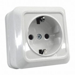 Накладная розетка Sokol с заземлением белая (7.2.1.89227)