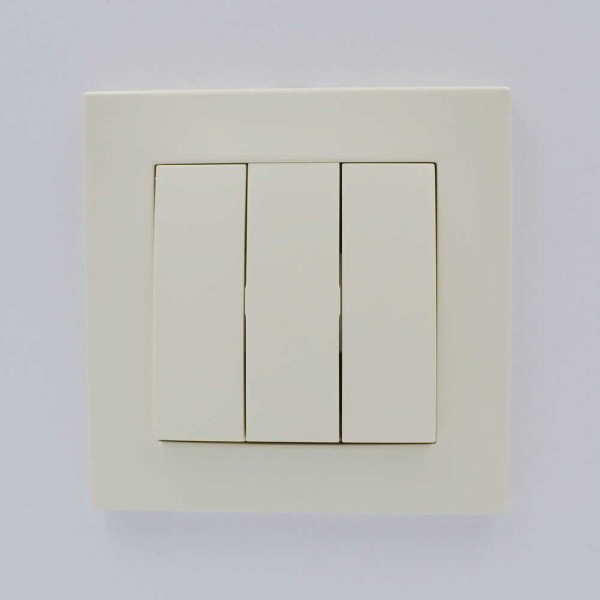 Выключатель ELBI ZENA кремовый 3кл без рамки ( 609-010300-254 ) - фото №3