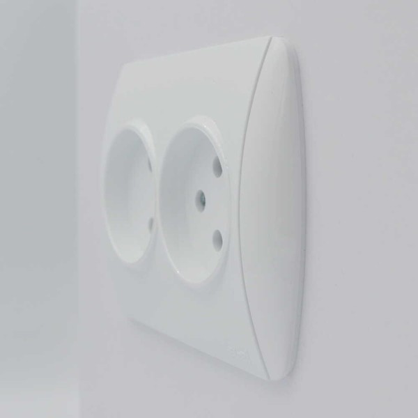 Розетка ELBI ZIRVE Fixline белая 2-я без заземления ( 501-010202-908 ) - фото №1