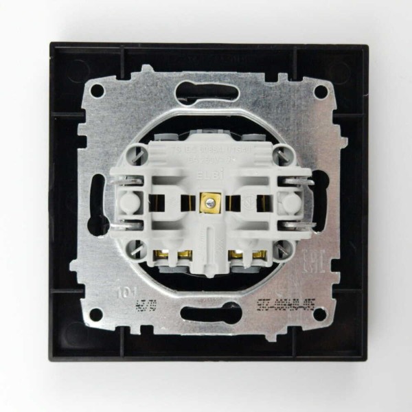 Розетка EL-BI VEGA черный мат 1-я без заземления ( 510-014800-215 ) - фото №3