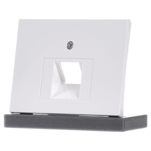 Накладка для розетки UAE полярная белизна Berker K.1 - фото №1