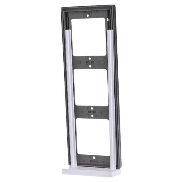 Рамка 3-местная, горизонтальная, нержавеющая сталь Berker K.1 - фото №4