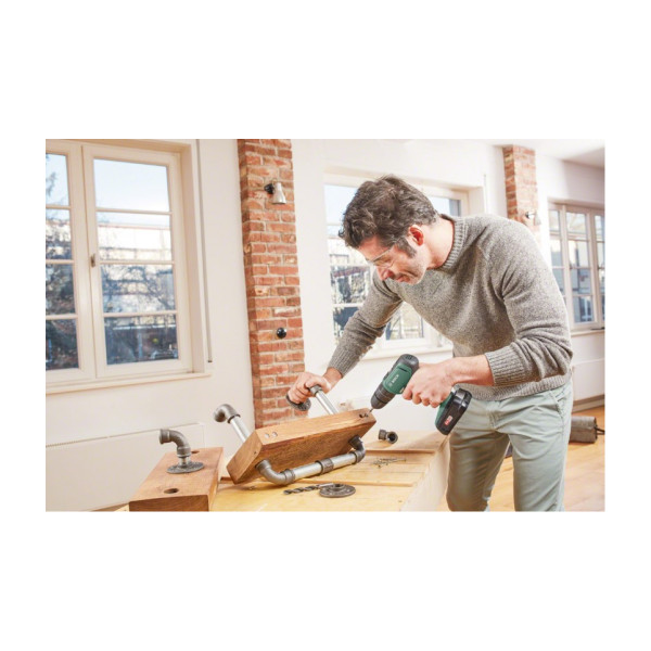 Аккумуляторный шуруповерт Bosch Universal Impact 44245 (06039C8101) - фото №2