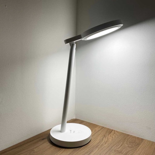 Настільна лампа з акумулятором BARBIE 9W 4200К біла Violux ( 540002 ) - фото №1