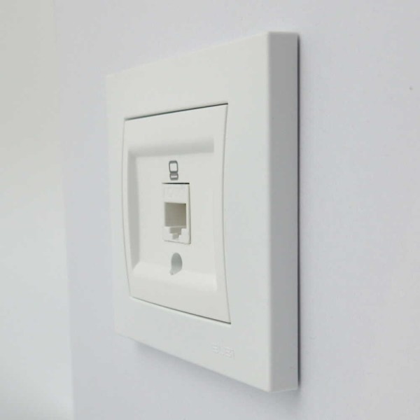 Розетка EL-BI VEGA белый мат компьютерная 1-я CAT6 RJ45 ( 510-016200-247 ) - фото №2