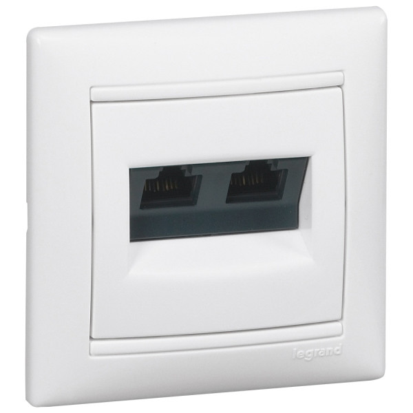 Механизм розетки компьютерной 2xRJ-45 UTP Cat.5e Valena белый - фото №1