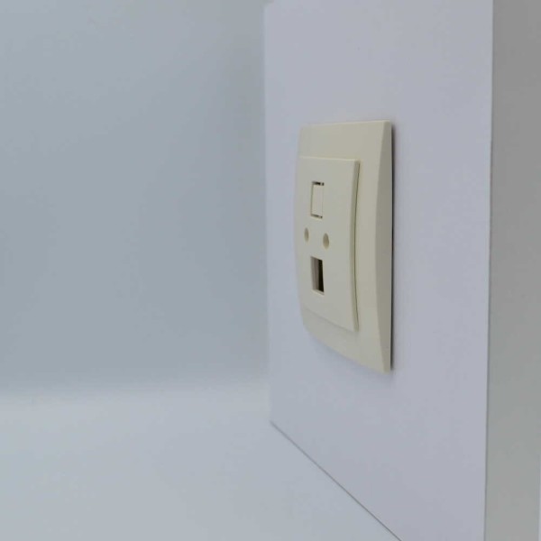 Розетка Nilson Touran кремова комп'ютерна без модуля ( 24121042 ) - фото №2