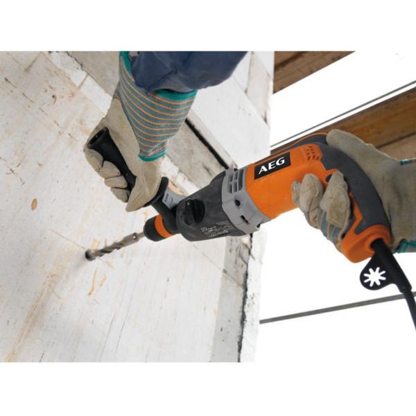 Перфоратор AEG 4935428190 1010Вт SDS-plus - фото №1