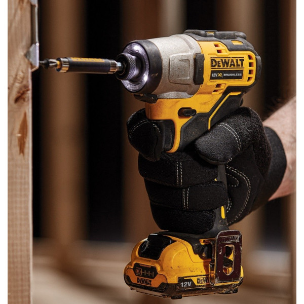 Безщітковий акумуляторний шуруповерт DeWALT DCF801D2 12В - фото №7