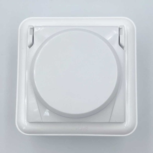 Розетка Nilson Unique біла 1-на з заземленням з кришкою ( 28111018 ) - фото №1