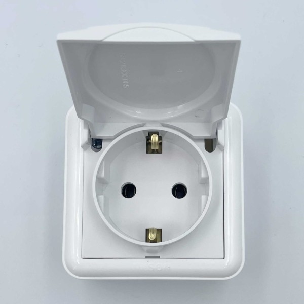 Розетка Nilson Unique біла 1-на з заземленням з кришкою ( 28111018 ) - фото №2