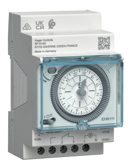 Аналоговий добовий таймер Hager EHN111 16А 1НВ резерв 120 годин