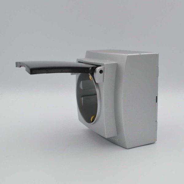 Розетка Nilson Themis срібло 1-на з заземленням з кришкою ( 26131018 ) - фото №3