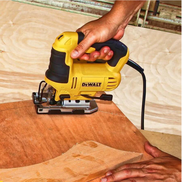 Сетевая лобзиковая пила DeWALT DWE349 650 Вт - фото №9