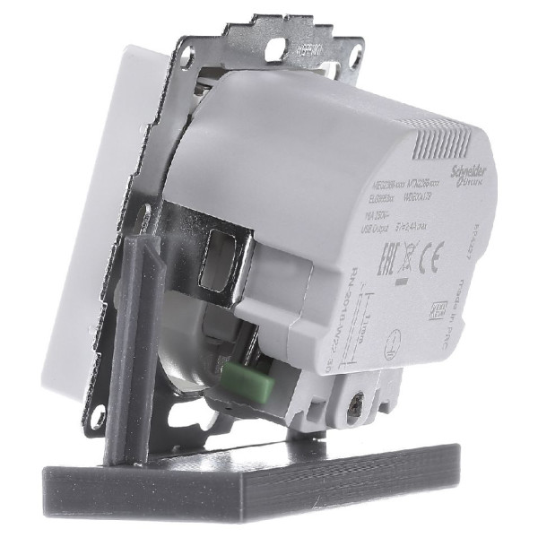 USB розетка Schuko Schneider Electric Merten System M MTN2366-0319 2 USB (полярно белый) - фото №3