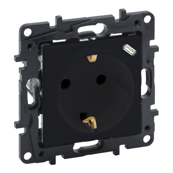 Розетка Legrand Niloe Step 2К+З 16A + USB тип C 1,5A 250В (черный)