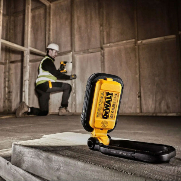 Акумуляторний світлодіодний ліхтар DeWALT DCL182 3,6 В 250/500/1000лм - фото №8