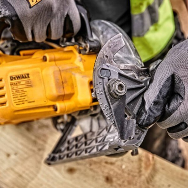Акумуляторна дискова пилка DeWALT DCS577N 54В - фото №2