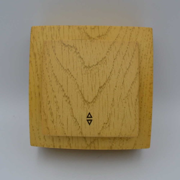 Вимикач Nilson Themis клен 1кл прохідний ( 26281007 ) - фото №1