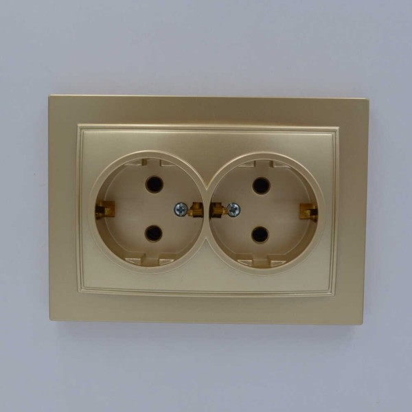 Розетка Nilson Thor золото 2-на з заземленням ( 27151025 ) - фото №1