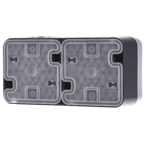 Розетка двойная с з/к и крышкой Berker W.1 - фото №4