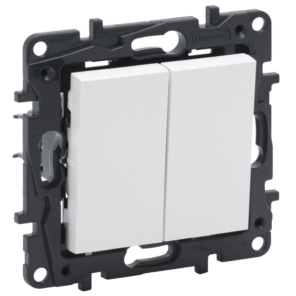Двухклавишный выключатель Legrand Niloe Step 10А зажимной механизм белый (863105)