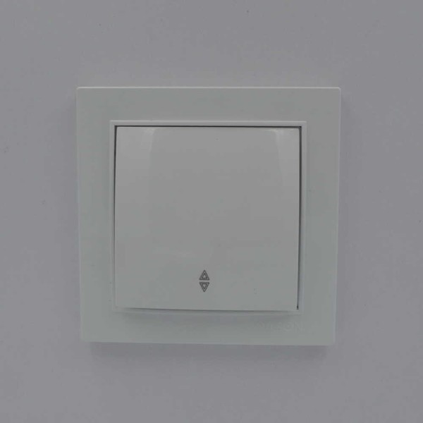 Вимикач Nilson Thor білий 1кл прохідний ( 27111007 ) - фото №1