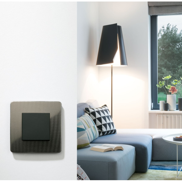 Однопостова рамка Schneider Electric NU280253 (нікель/антрацит) - фото №7