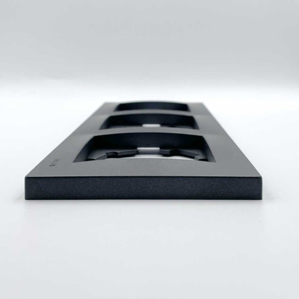 Рамка EL-BI VEGA антрацит матовий 3-на ( 510-016700-227 ) - фото №1