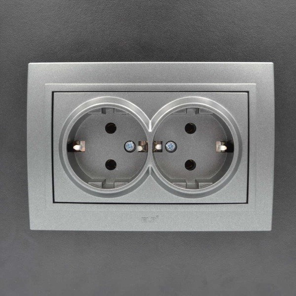 Розетка ELBI ZENA Silverline чорний металік 2-на з заземленням ( 500-011100-907 ) - фото №4