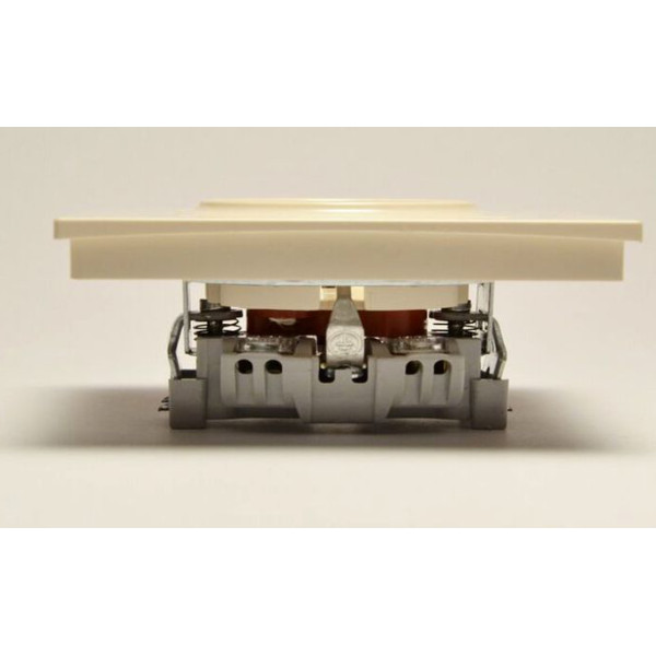 Розетка с з/к Gunsan Eqona крем - фото №3