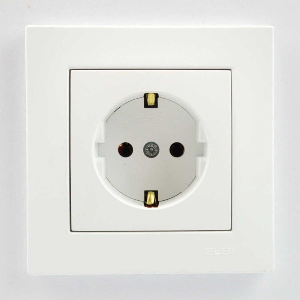 Розетка EL-BI VEGA білий мат 1-на з заземленням ( 510-016200-217 ) - фото №1