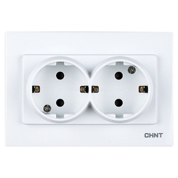 Розетка 2-местная Chint NEW3 с заземлением белая (715402)