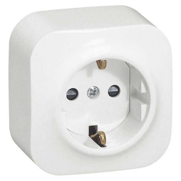 Розетка 2К+З Legrand Forix белая