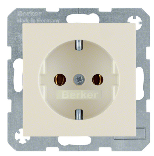 Розетка белая, 16А/250В Berker S.1