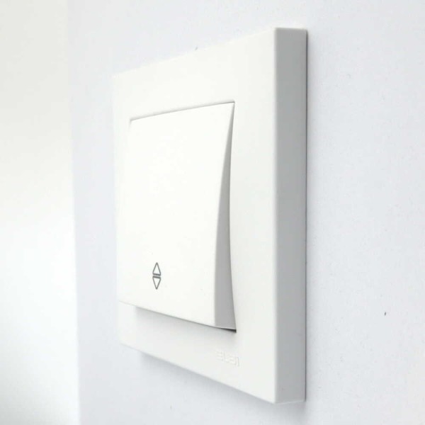 Выключатель EL-BI VEGA белый мат 1-кл проходной ( 510-016200-209 ) - фото №2
