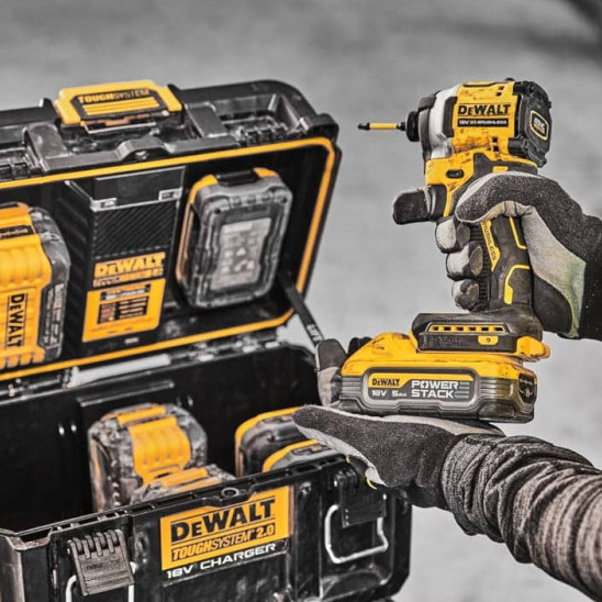 Зарядное устройство BOX DeWALT DWST83471 FlexVolt 18В/54В с портами USB - фото №7