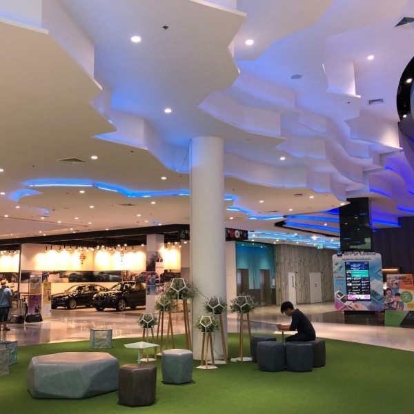 LED стрічка COLORS 60-5050-24V-IP55 12.5W RGB 5м (D560RGB-24V-10mm-IP55) - фото №2