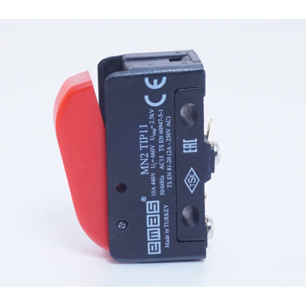 Кінцевий міні-вимикач EMAS MN2TIP11 з червоною пластиковою клавішою 1НВ - фото №1