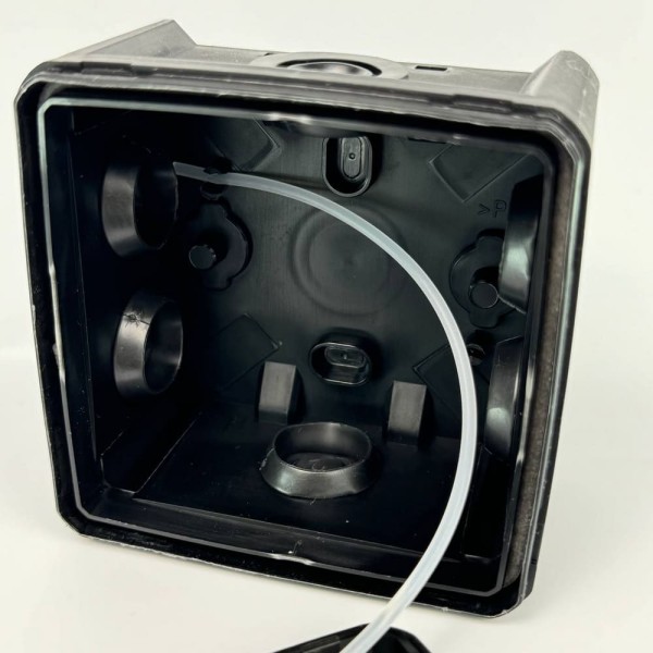 Коробка розподільча СКІМ K85B 88х88х52 чорна IP65 ( B1102007 ) - фото №6